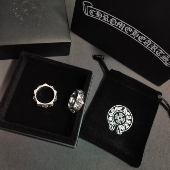 Attractive Style Ring 2023SS CHROME HEARTS Chrome Hearts Attractive Style Ring 2023SS CHROME HEARTS Chrome Hearts